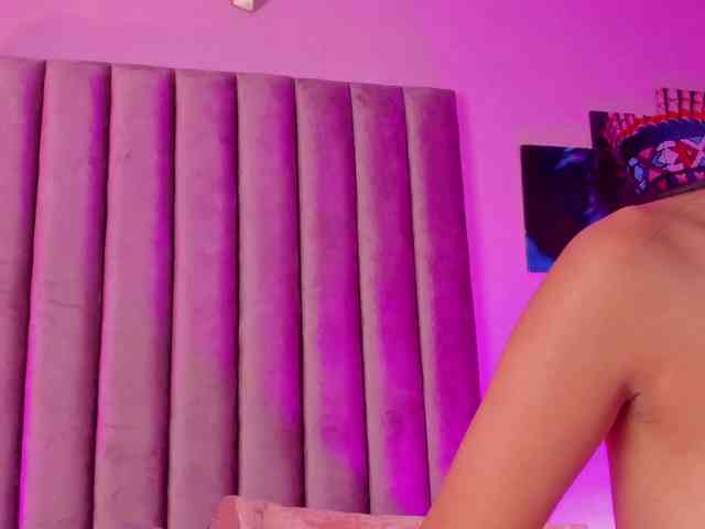 Gabriela-Suarez-1 webcam