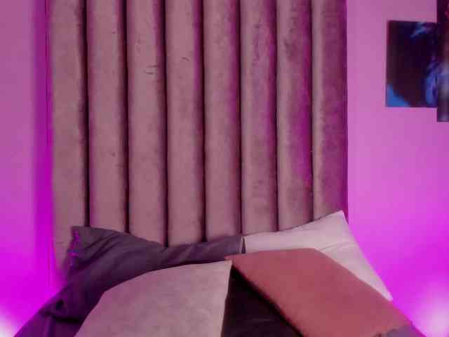Gabriela-Suarez-1 webcam
