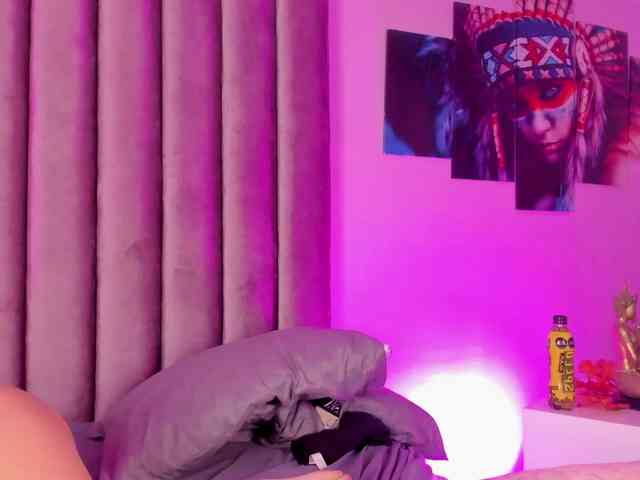 Gabriela-Suarez-1 webcam