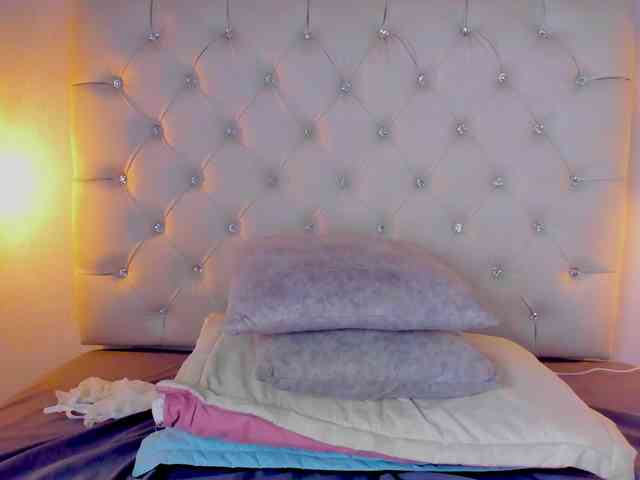 Gabriela-Suarez-1 webcam