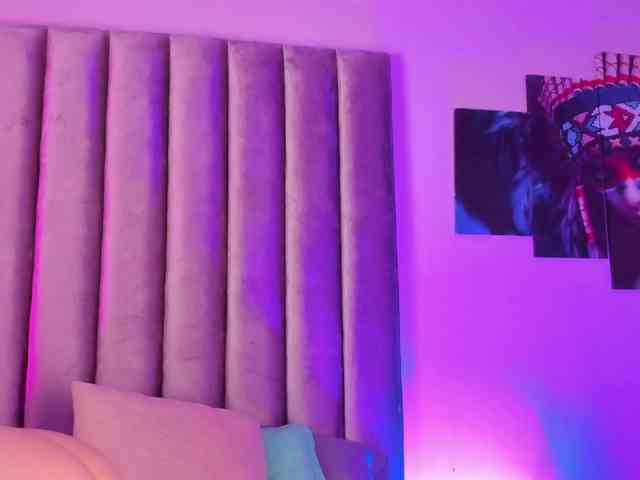 Gabriela-Suarez-1 webcam