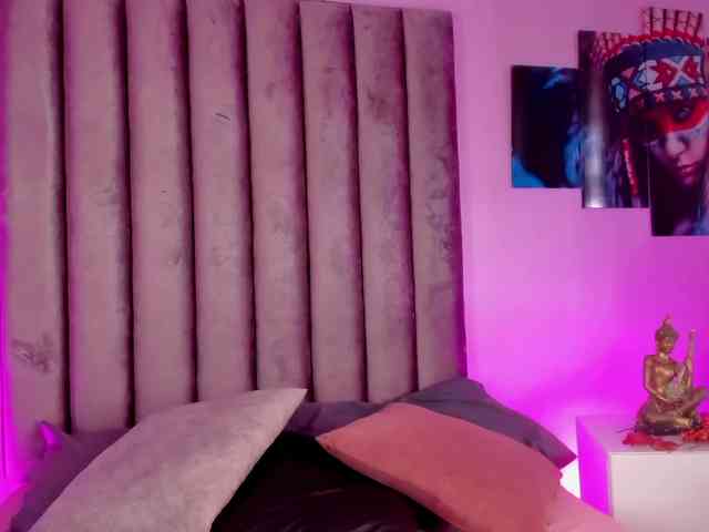 Gabriela-Suarez-1 webcam