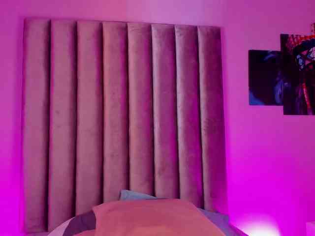 Gabriela-Suarez-1 webcam