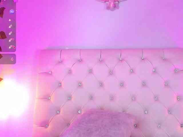 Gabriela-Suarez-1 webcam
