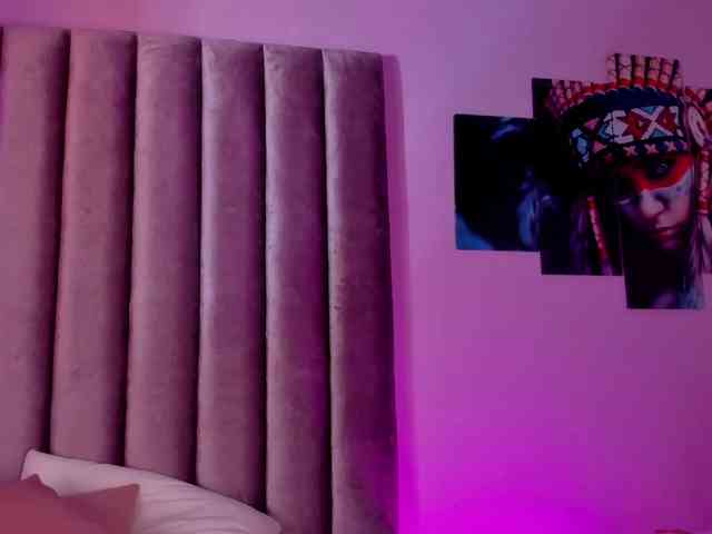 Gabriela-Suarez-1 webcam