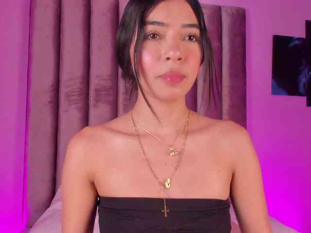 Gabriela-Suarez-1 webcam