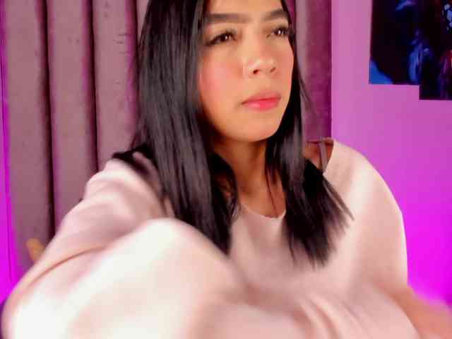 Gabriela-Suarez-1 webcam