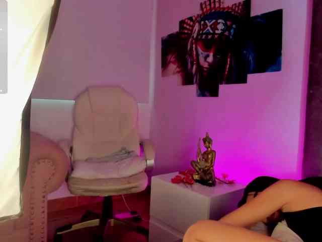 Gabriela-Suarez-1 webcam