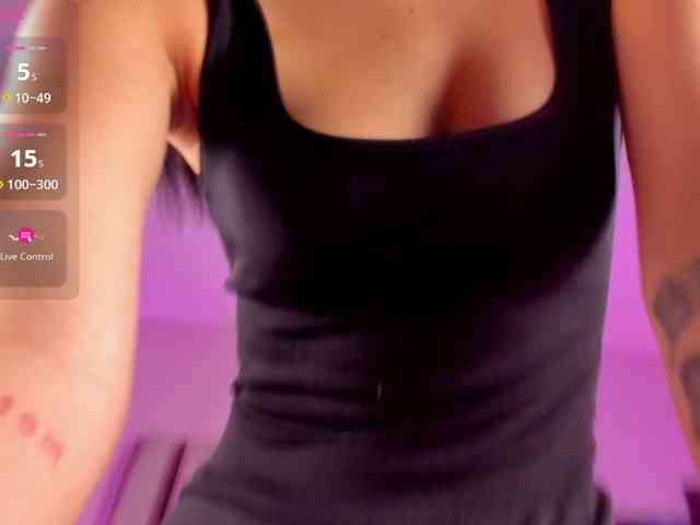 Gabriela-Suarez-1 webcam