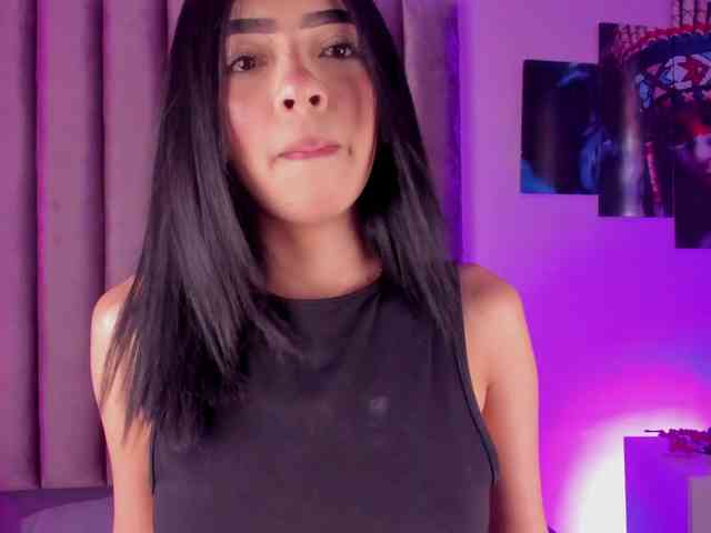 Gabriela-Suarez-1 webcam