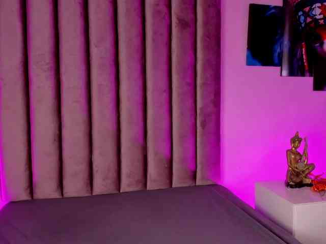 Gabriela-Suarez-1 webcam