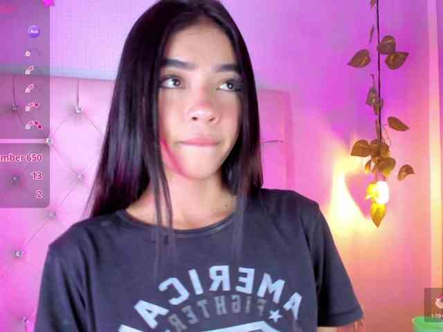 Gabriela-Suarez-1 webcam