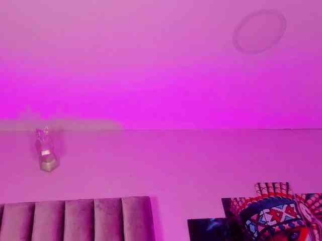 Gabriela-Suarez-1 webcam