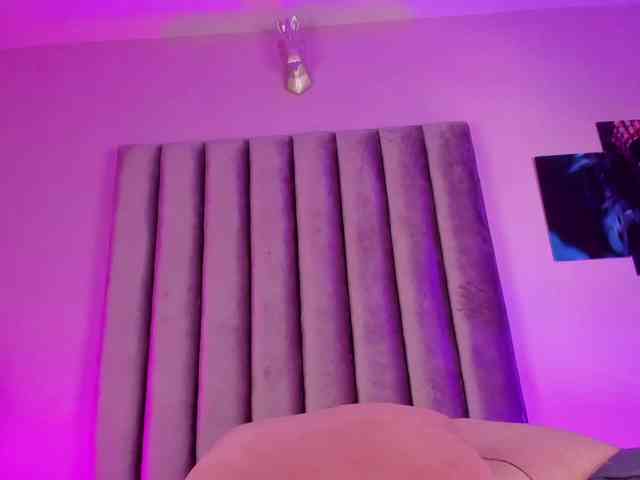 Gabriela-Suarez-1 webcam