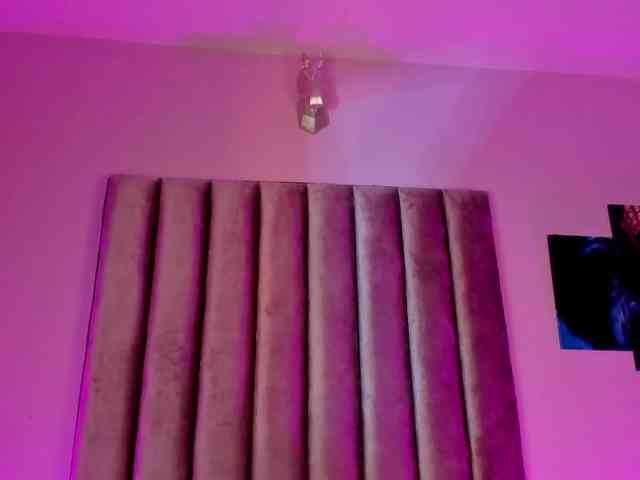Gabriela-Suarez-1 webcam