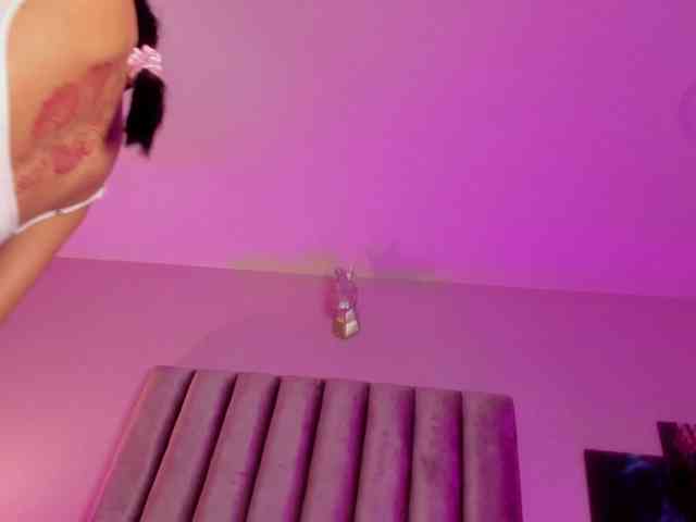 Gabriela-Suarez-1 webcam