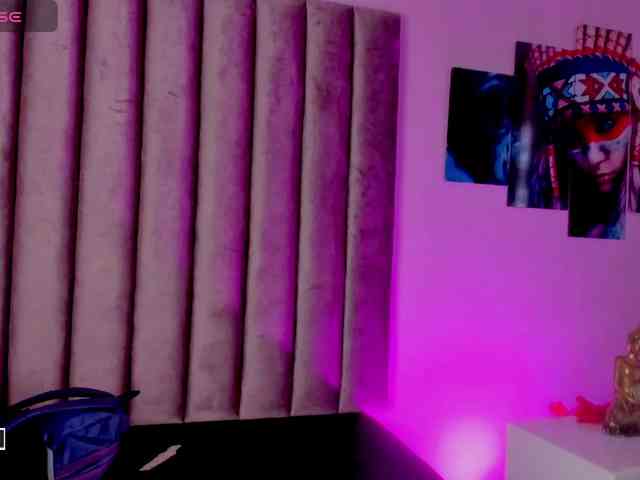 Gabriela-Suarez-1 webcam
