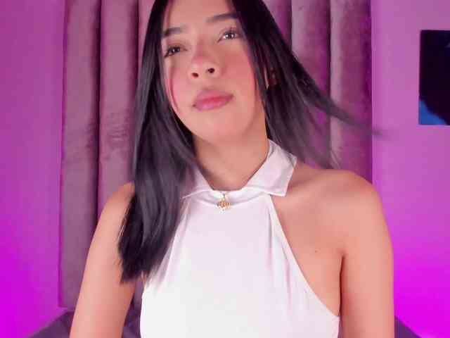 Gabriela-Suarez-1 webcam