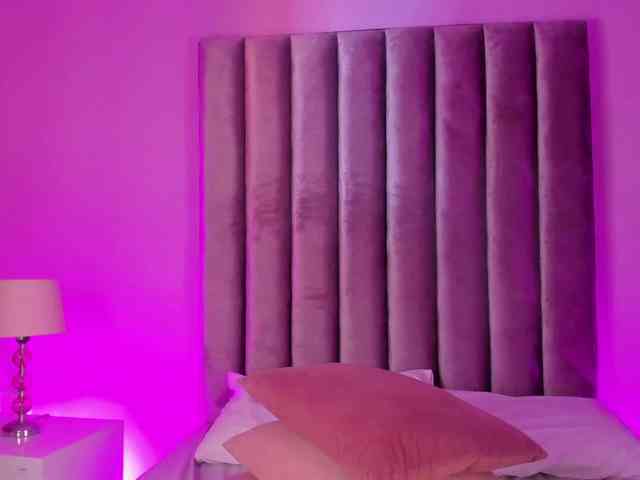 Gabriela-Suarez-1 webcam