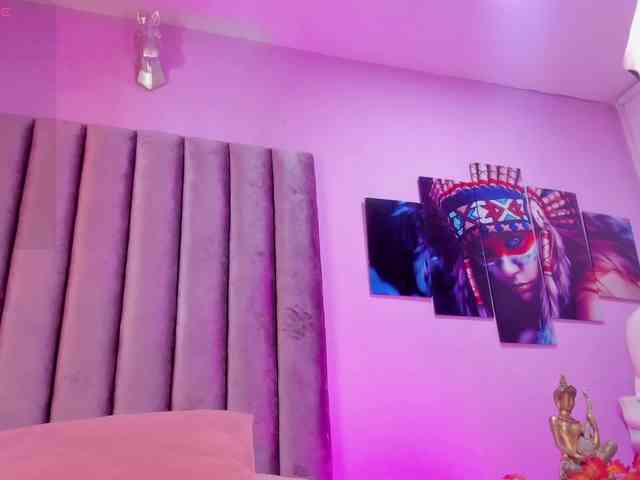 Gabriela-Suarez-1 webcam