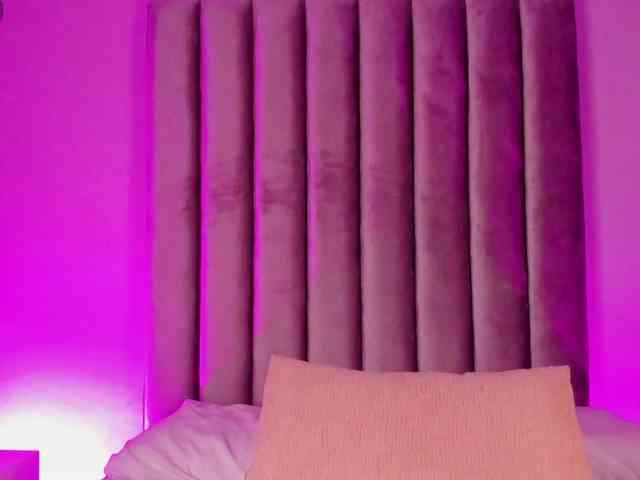 Gabriela-Suarez-1 webcam