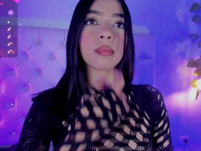 Gabriela-Suarez-1 webcam