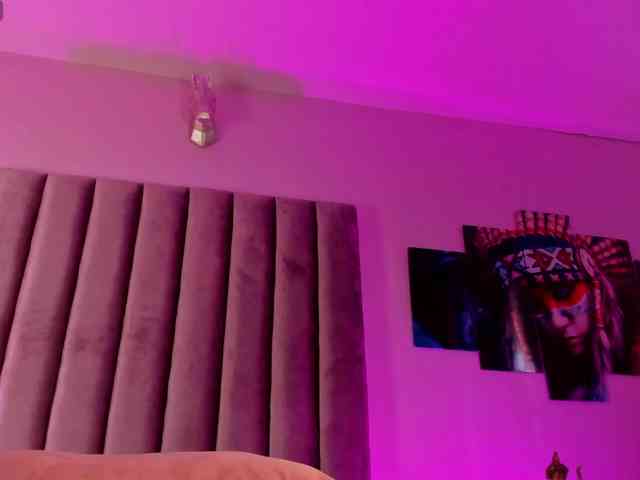 Gabriela-Suarez-1 webcam