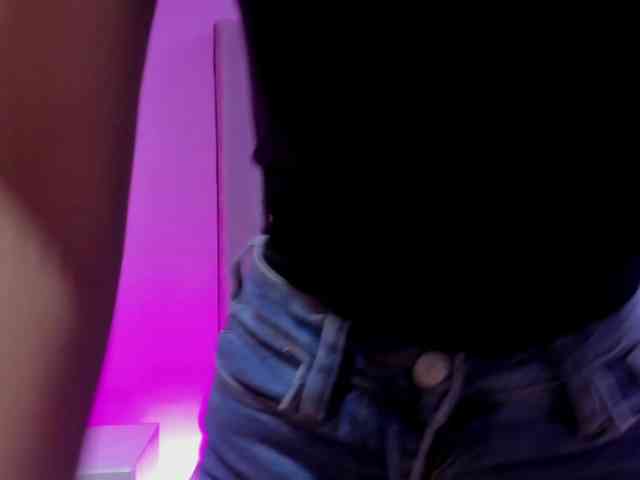 Gabriela-Suarez-1 webcam