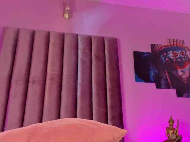 Gabriela-Suarez-1 webcam