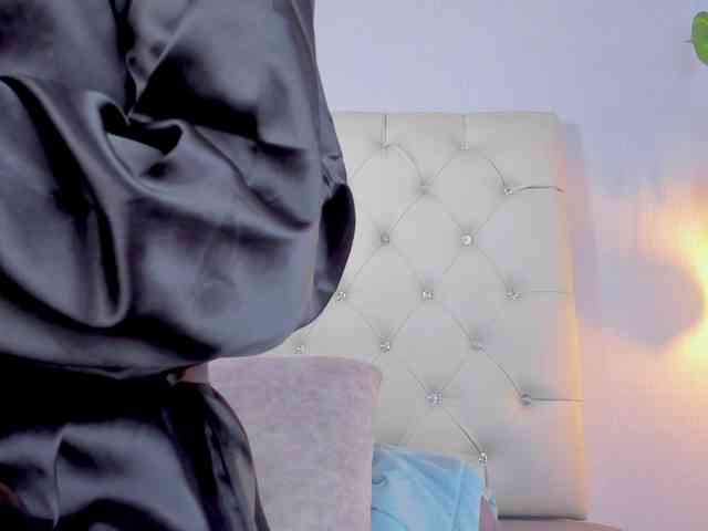 Gabriela-Suarez-1 webcam
