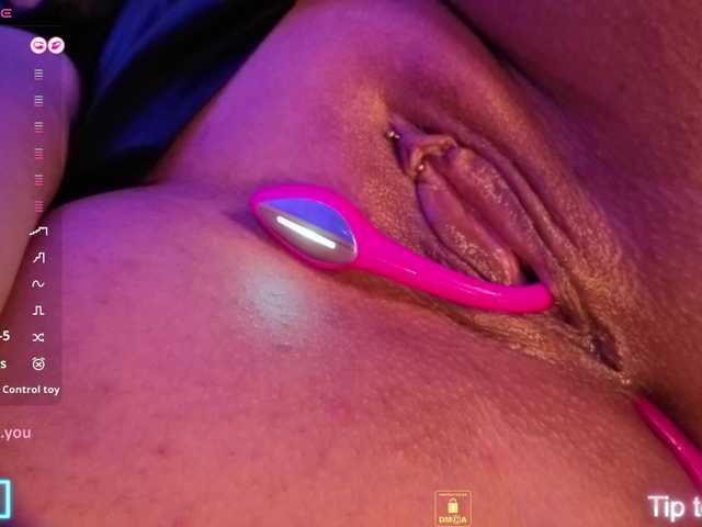 MissKristel's BongaCams show and profile