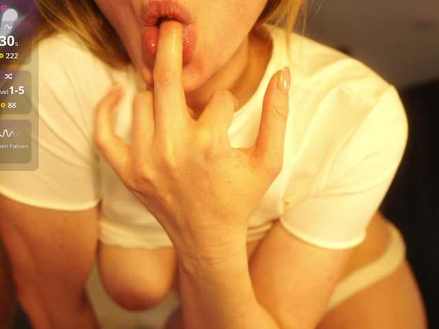 le modèle MissKristel est en webcam porno dans un show sur le site bongacams, il possède les tags suivants: White/Caucasian,Blonde,Trimmed
