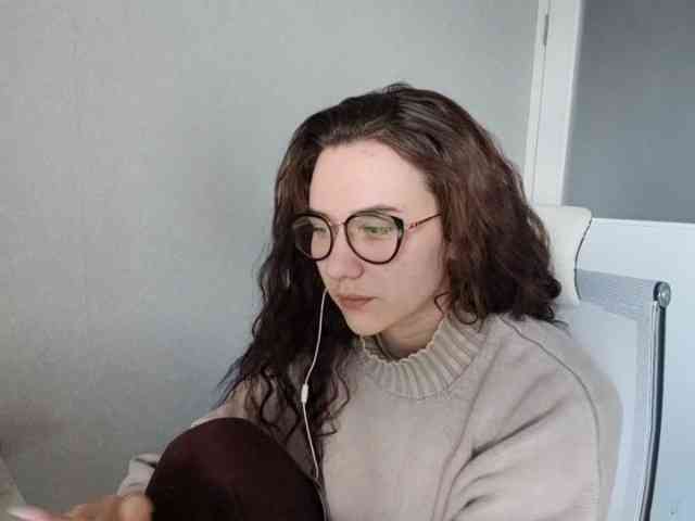 TericaFamulare webcam