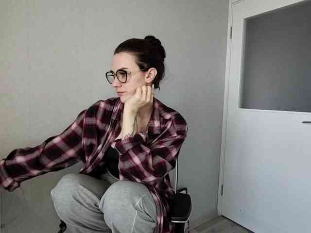 TericaFamulare webcam