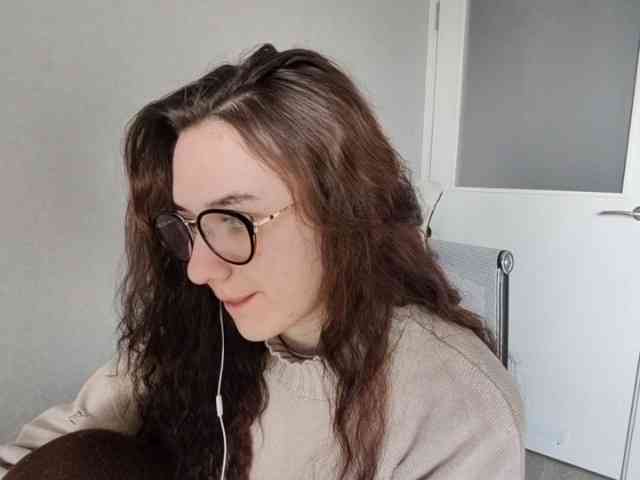 TericaFamulare webcam