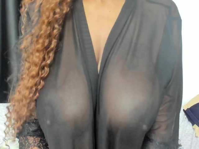 Perfect-Tits webcam