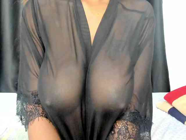 Perfect-Tits webcam