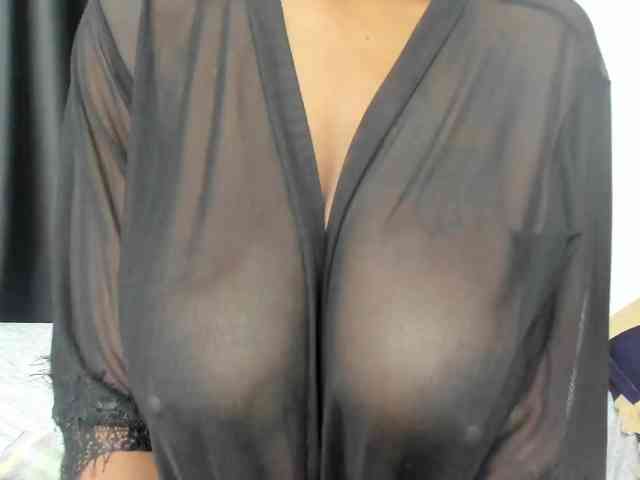 Perfect-Tits webcam