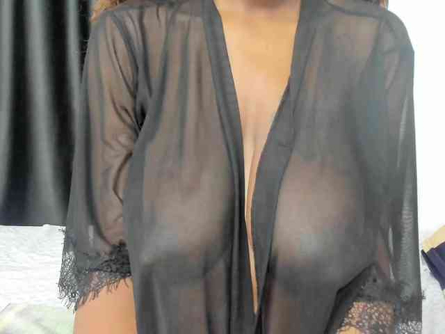 Perfect-Tits webcam