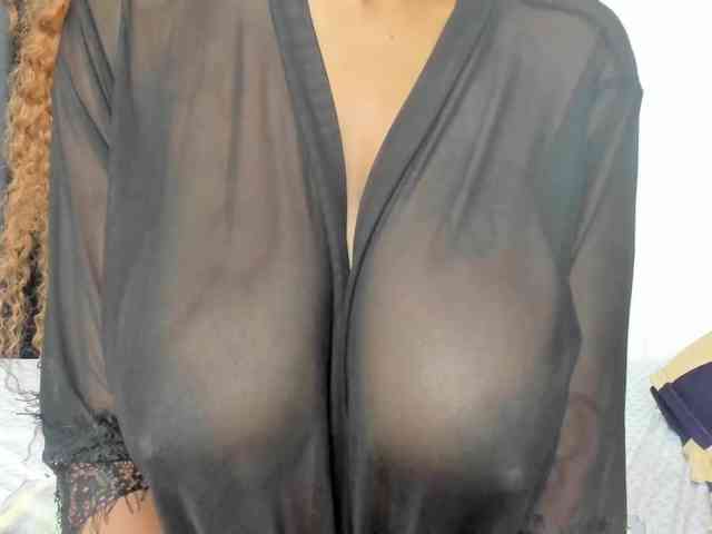 Perfect-Tits webcam
