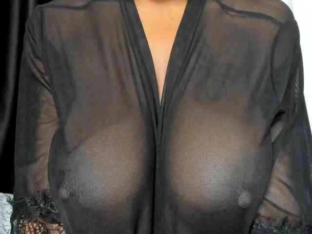 Perfect-Tits Perfect-Tits