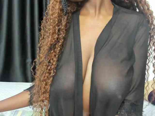 Perfect-Tits webcam