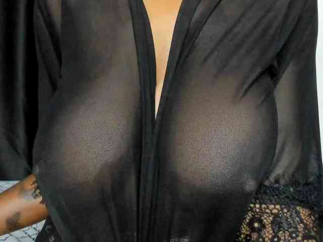 Perfect-Tits Perfect-Tits
