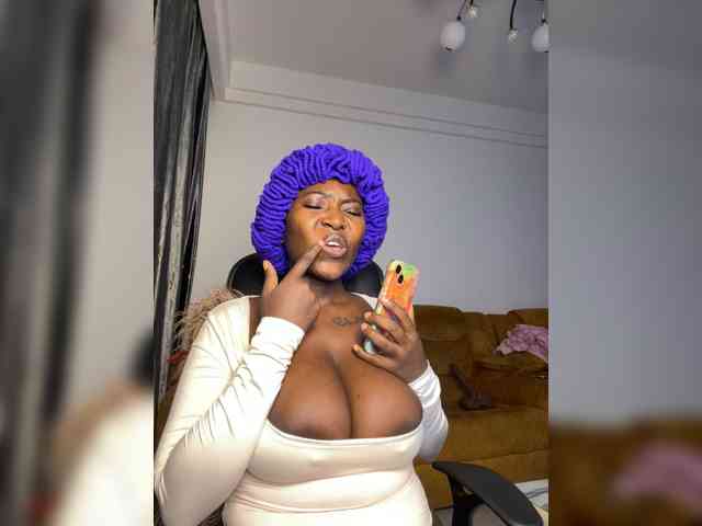 HornyBigAss webcam