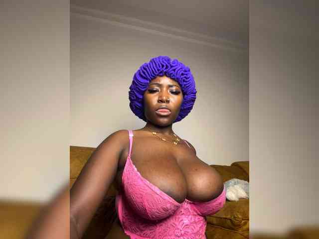 HornyBigAss webcam