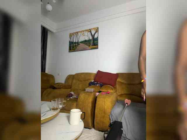 HornyBigAss webcam