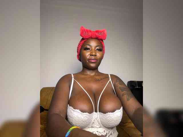 HornyBigAss webcam