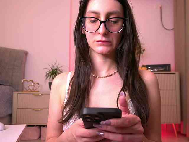 lildiaa Live Webcam on BongaCams