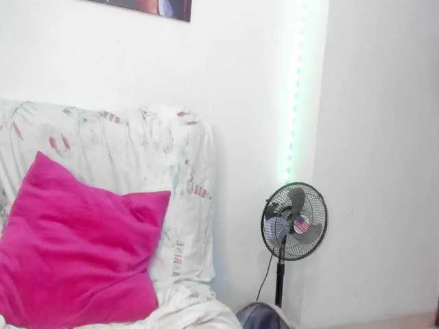 Tina-houston live cam on BongaCams