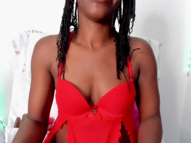 Tina-houston live cam on BongaCams
